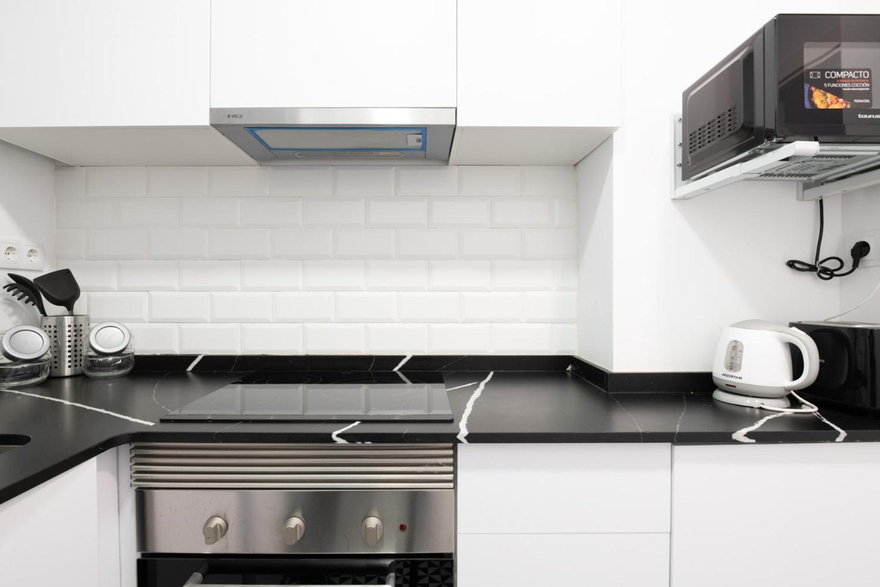 Apartamento Nuevo Con Encanto En Sagrada Familia Барселона Екстериор снимка